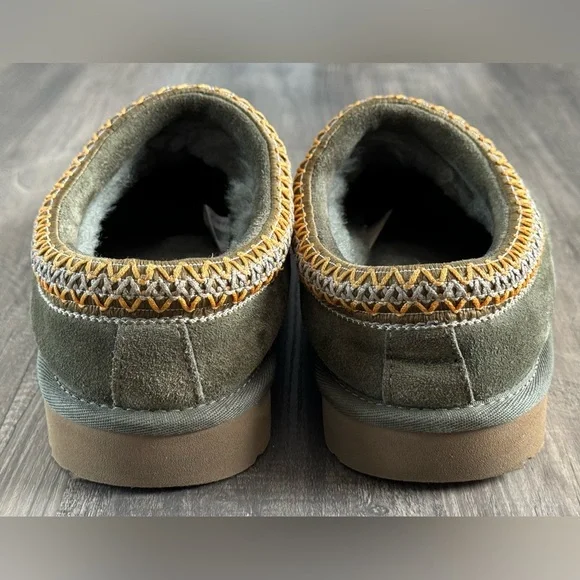 Ugg Tasman Slippers Burnt Olive Size 9 EUC! - Picture 11 of 16
